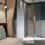 Szálloda Visionair & 4*