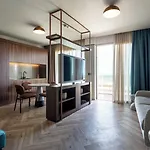 Visionair & Szálloda Senigallia