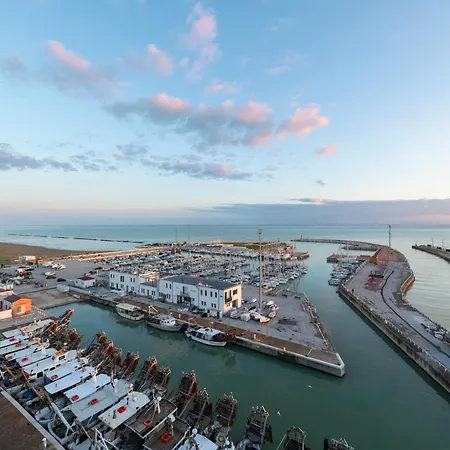 Visionair & Hotel Senigallia