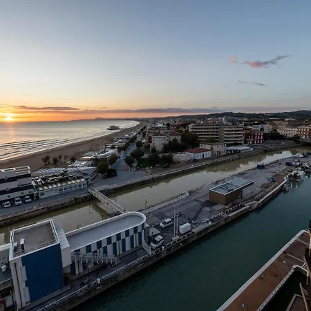 Hotel Visionair & 4*