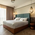 Hotel Visionair & Senigallia
