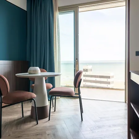 Hotel Visionair &