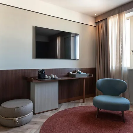 Visionair & Сенігаллія