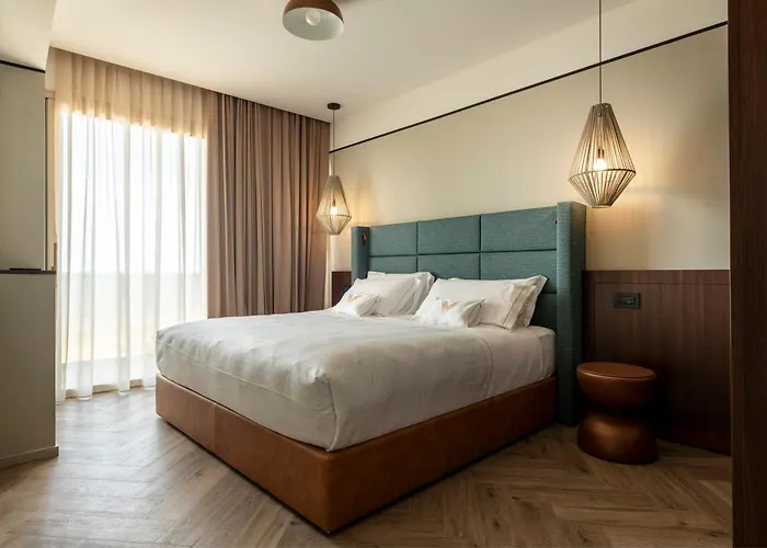 Hotel Visionair & Senigallia